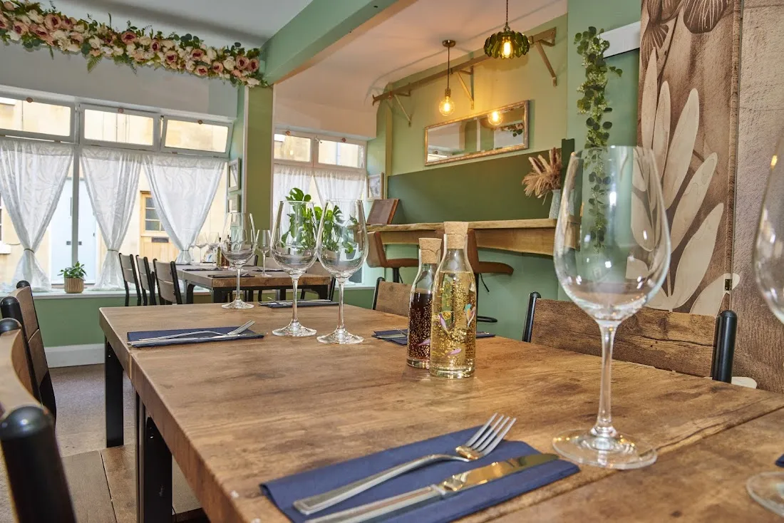 Restaurant Vine & Plate